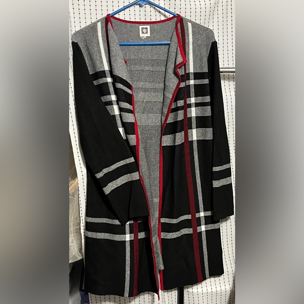 Anne Klein black red, gray white plaid cardigan, sz XL, side slits, long sleeve